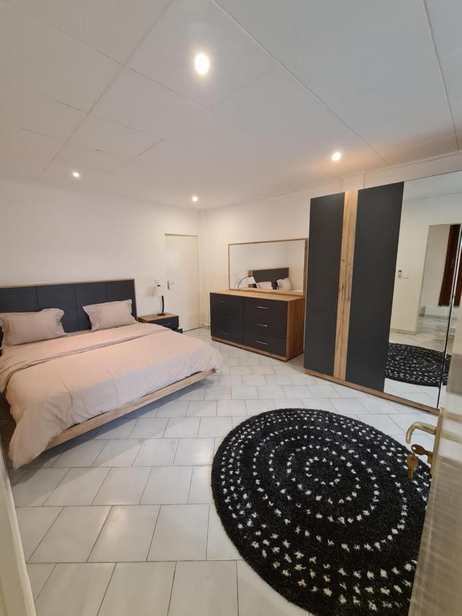 Sompteuse Villa Avec Piscine A 5 Min De La Plage Pointe Noire Exteriör bild